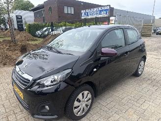 Schadeauto Peugeot 108 1.0e-VTI BLEU LION 74463 KM BOUWJAAR 2017 LICHTE SCHADE! 4600 2017/4