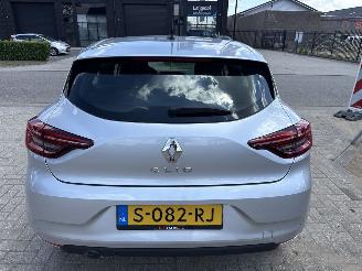 Renault Clio 1.0 90 EQUILIBRE BOUWJAAR 2023  67945 KM VASTE PRIJS 8900 EURO picture 3