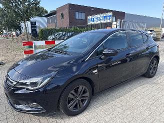 Coche accidentado Opel Astra 1.0 TURBO 120 JAAR EDITION LICHTE SCHADE! BOUWJAAR 2019 5950 2019/8