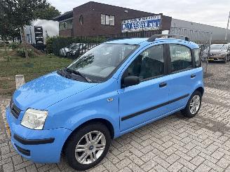 Tweedehands auto Fiat Panda 1.2 EMOTION AIRCO BOUWJAAR 2006 231913 KM   850 EURO VAST! 2006/9