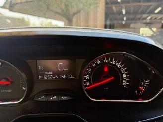 Peugeot 208 1.2 Style 5DRS NAVI AIRCO picture 26