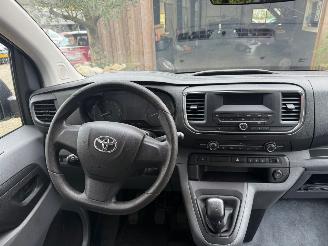Toyota Proace SHUTTLE 1.5 D-4D 9P COOL LANG PANORAMA picture 17