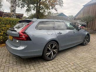 skadebil auto Volvo V-90 2.0 T6 AWD PLUGIN PANO HARMAN/KARDON 2021/10