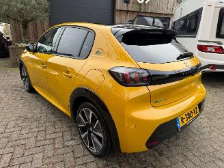 Damaged car Peugeot 208 EV GT PACK 50KWH 2022/5