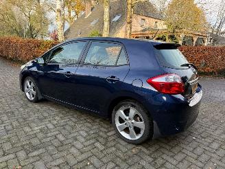 Toyota Auris 1.8 FULL HYBRID KM NAP NL AUTO picture 5