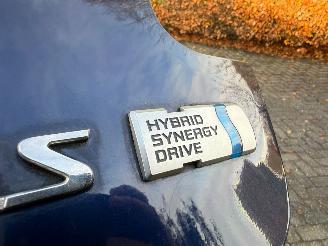 Toyota Auris 1.8 FULL HYBRID KM NAP NL AUTO picture 12