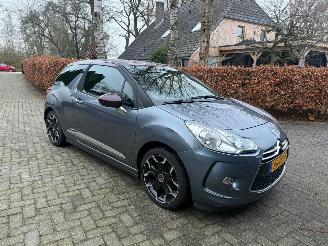 Citroën DS3 1.6 so Chic Navi Airco picture 8