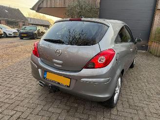 Opel Corsa 1.2 Blitz  AIRCO NAVI NL AUTO picture 4