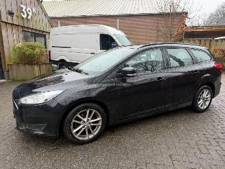 Ford Focus 1.5 TDCI NO DAMGEDS!!  NAVI AIRCO PDC picture 5