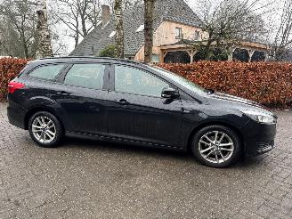 Ford Focus 1.5 TDCI NO DAMGEDS!!  NAVI AIRCO PDC picture 7