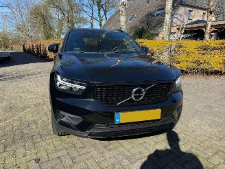 Volvo XC40 1.5 T2 R-DESIGN AUT! NL AUTO picture 3