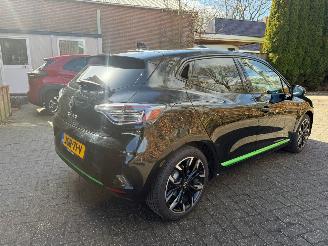 Schadeauto Renault Clio E-TECH HYBRID NL AUTO NIEUWE AUTO 2025/10