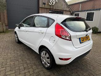 Ford Fiesta 1.0 STYLE 5DRS AIRCO NAVI picture 4