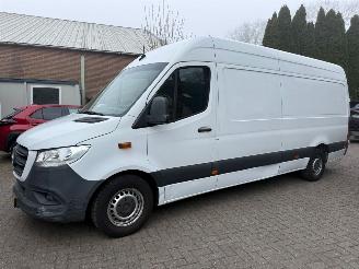 skadebil bedrijf Mercedes Sprinter 316 2.2 CDI L3 H3 NAVI CAMERA 3SIT  MOOIE KM 2019/6