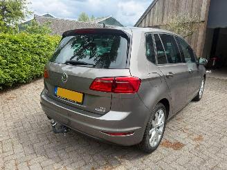 Coche accidentado Volkswagen Golf Sportsvan 1.2 TSI AUT LOUNGE NAVI CAMERA ACC 2015/2