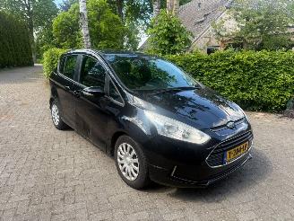 Ford B-Max 1.0 AIRCO STOELVERWARMING  PDC TREKHAAK picture 8