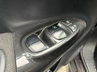 Nissan Juke 1.6 NAVI CAMERA LUXE picture 17