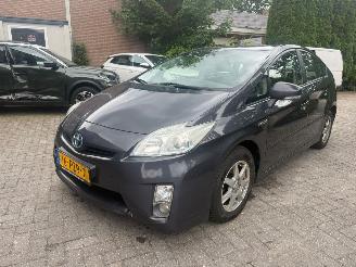 Schadeauto Toyota Prius 1.8 HYBRID 2011/4