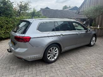 Volkswagen Passat 1.4 TSI PHEV GTE PANO NL AUTO picture 4