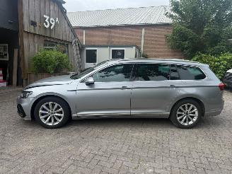 Volkswagen Passat 1.4 TSI PHEV GTE PANO NL AUTO picture 9