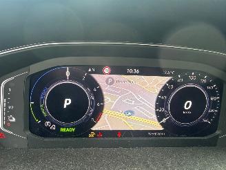 Volkswagen Passat 1.4 TSI PHEV GTE PANO NL AUTO picture 28