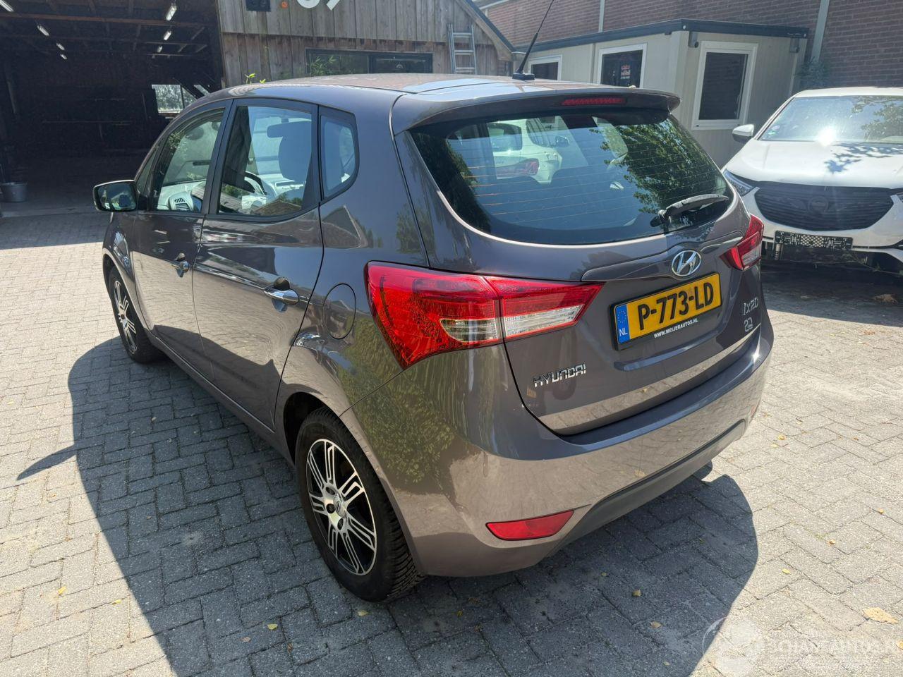 Hyundai Ix20 1.4 AIRCO STOELVERWARMING SPORTVELGEN