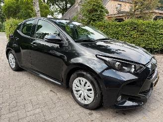 škoda osobní automobily Toyota Yaris 1.5 HYRBID 25000KM AIRCO CAMERA 2024/4