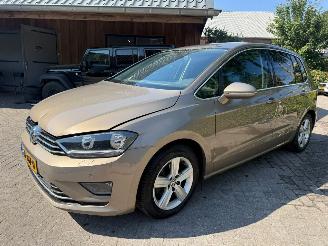 skadebil auto Volkswagen Golf Sportsvan 2.0 TDI AUTOMAAT HIGHLINE NAVI CAMERA 2015/2