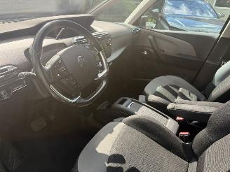 Citroën C4 GRAN PICASSO 1.6 HDI 7P AUT! picture 17