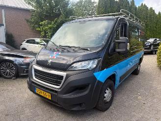 Peugeot Boxer 330 2.2 L2H1 DC AIRCO NAVI picture 20