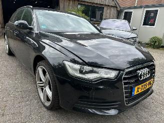 Schadeauto Audi A6 avant 2.8 V6 AUT!  S-LINE QUATTRO 2013/5