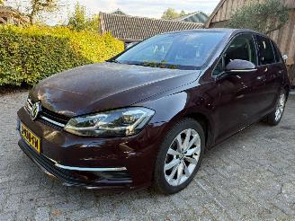 Unfallwagen Volkswagen Golf 1.4 TSI NAVI STOELVERWARMING CRUISE 2017/9