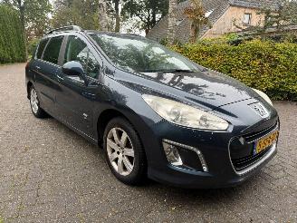 skadebil auto Peugeot 308 1.6 NAVI NAP AIRCO PDC TREKHAAK 2014/1