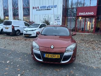 Schadeauto Renault Mégane Coupe 1.4 TCE PRIVILEGE 2010/10