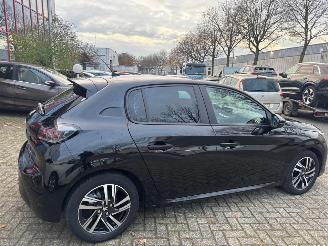 Peugeot 208 1.2 PureTech Active picture 7