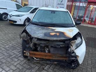 disassembly passenger cars Toyota Aygo Aygo X, Hatchback, 2022 1.0 12V VVT-i 2023/12