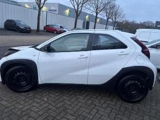 Toyota Aygo Aygo X, Hatchback, 2022 1.0 12V VVT-i picture 3