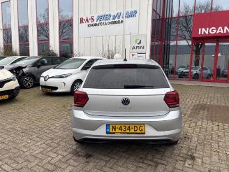 Salvage car Volkswagen Polo Polo VI (AW1), Hatchback 5-drs, 2017 1.0 TSI 12V 2021/9