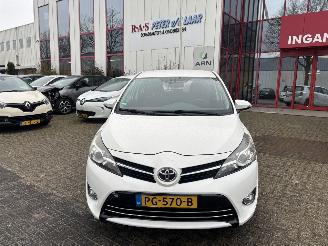 Schadeauto Toyota Verso 1.6 VVT-I DYNAMIC 7 PERSOONS 2016/1