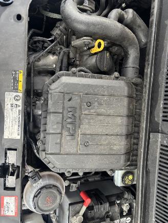 Volkswagen Up! 1.0 BMT MOVE UP picture 14