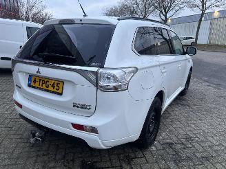 Mitsubishi Outlander 2.0 PHEV INSTYLE+ picture 6