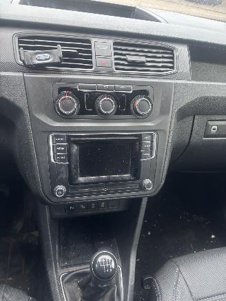 Volkswagen Caddy 2.0 TDI L1H1 BMT 4 MOTION picture 14