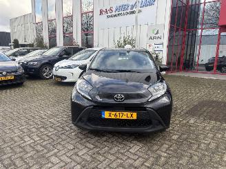  Toyota Aygo 1.0 VVT-I MT play Aygo X 2024/1