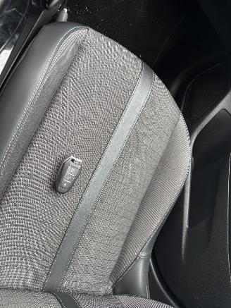 Peugeot e-208 EV Allure Pack 50 kWh picture 14