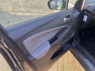 Opel Crossland X 1.2 Turbo Innovation picture 12