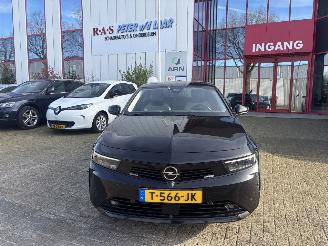 Voiture accidenté Opel Astra SPORTS TOURER BNS EDITION 1.2 96KW GEEN SCHADE 2023/6