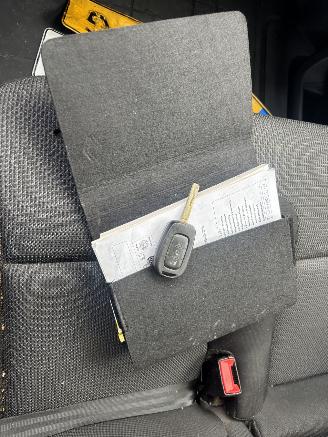 Renault Trafic 2.0 DCI 130 T30 L2H1 picture 16