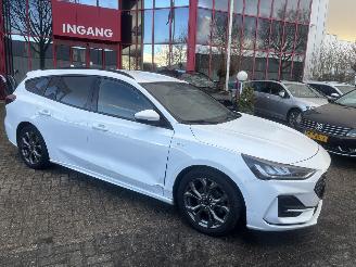 Ford Focus 1.0 ECOBOOST HYBRID ST LINE STYLE picture 8