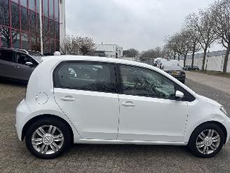 Volkswagen Up! 1.0 44KW HIGH UP BLUEMOTION TECHNOLOGY picture 7