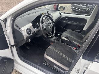 Volkswagen Up! 1.0 44KW HIGH UP BLUEMOTION TECHNOLOGY picture 9